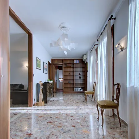 Sunny Ghetto Canalview Lägenhet