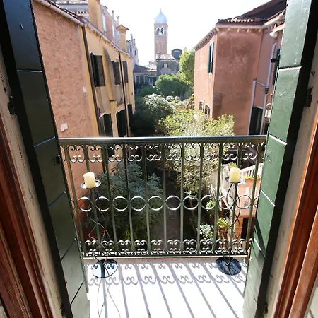 Lägenhet Sunny Ghetto Canalview Venedig