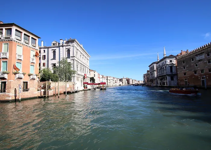 Διαμέρισμα Sunny Ghetto Canalview Βενετία