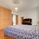 Sunny Ghetto Canalview شقة