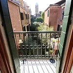 شقة Sunny Ghetto Canalview
